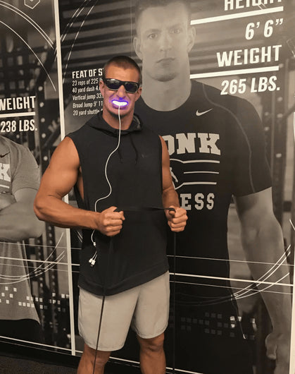 GRONK's Snow Teeth Whitening™ At-Home System [All-in-One Kit]