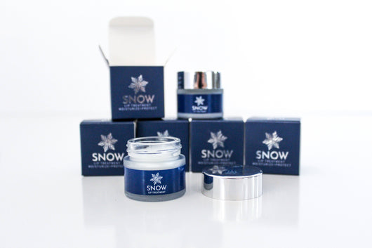 Snow anti aging collagen boosting lip balm1