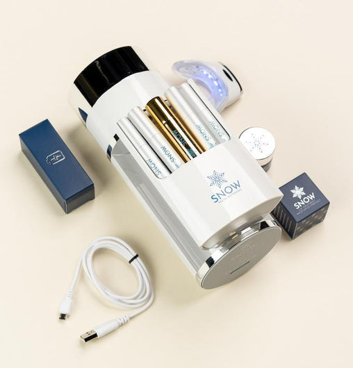 Dual-light, WIRELESS, Self-Sanitizing Snow® Teeth Whitening System